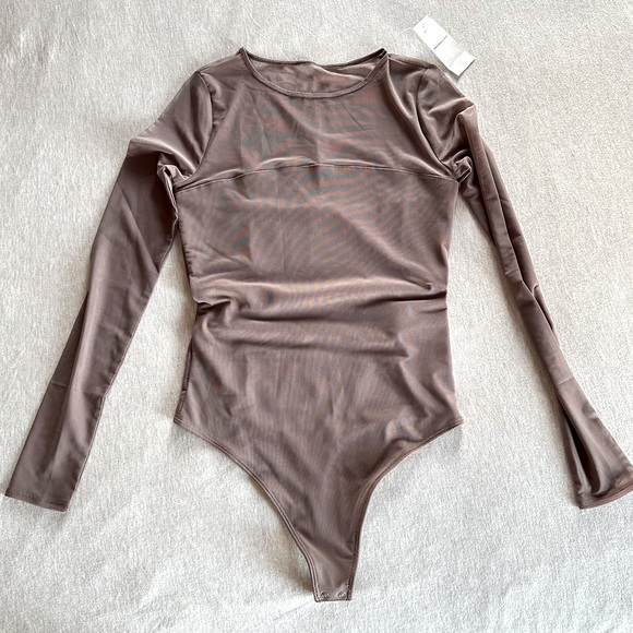A&F Never Worn Long Sleeve Bodysuit With Mesh New With Tags - Picture 1 of 14